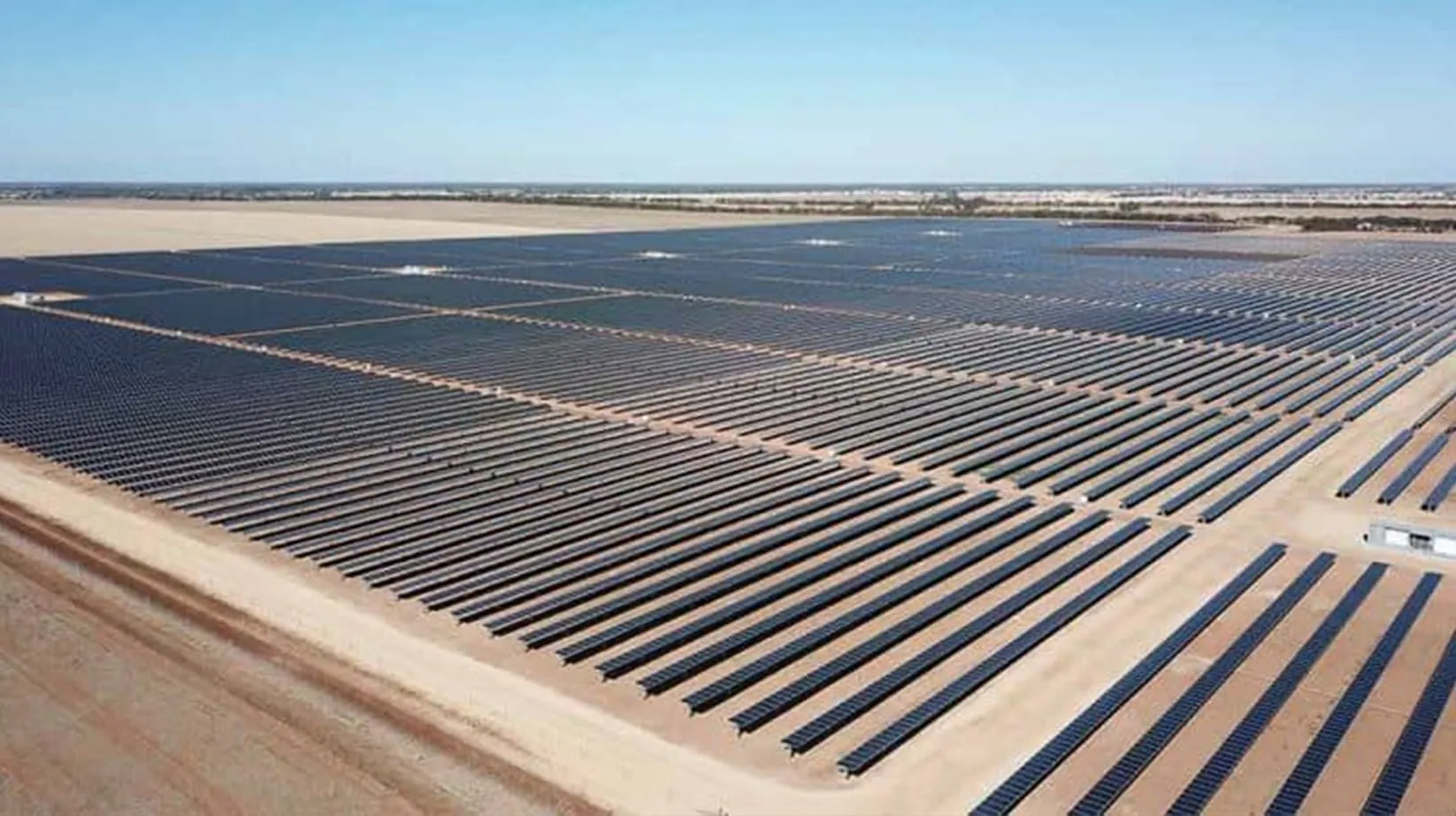 Clermont Solar Farm aerial view